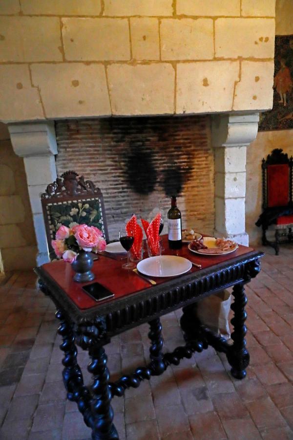 Le Chatelet Thilouze 外观 照片