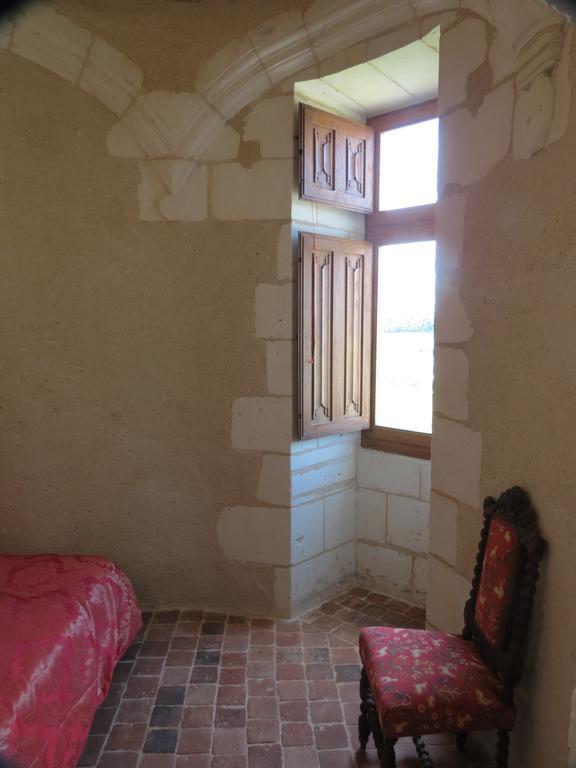 Le Chatelet Thilouze 外观 照片